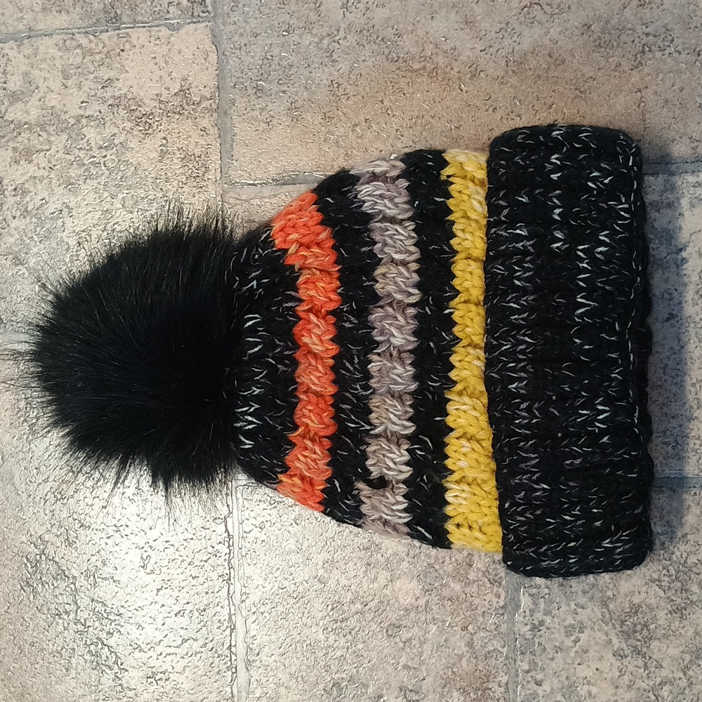 Striped Knitted Pom Pom Winter Hat